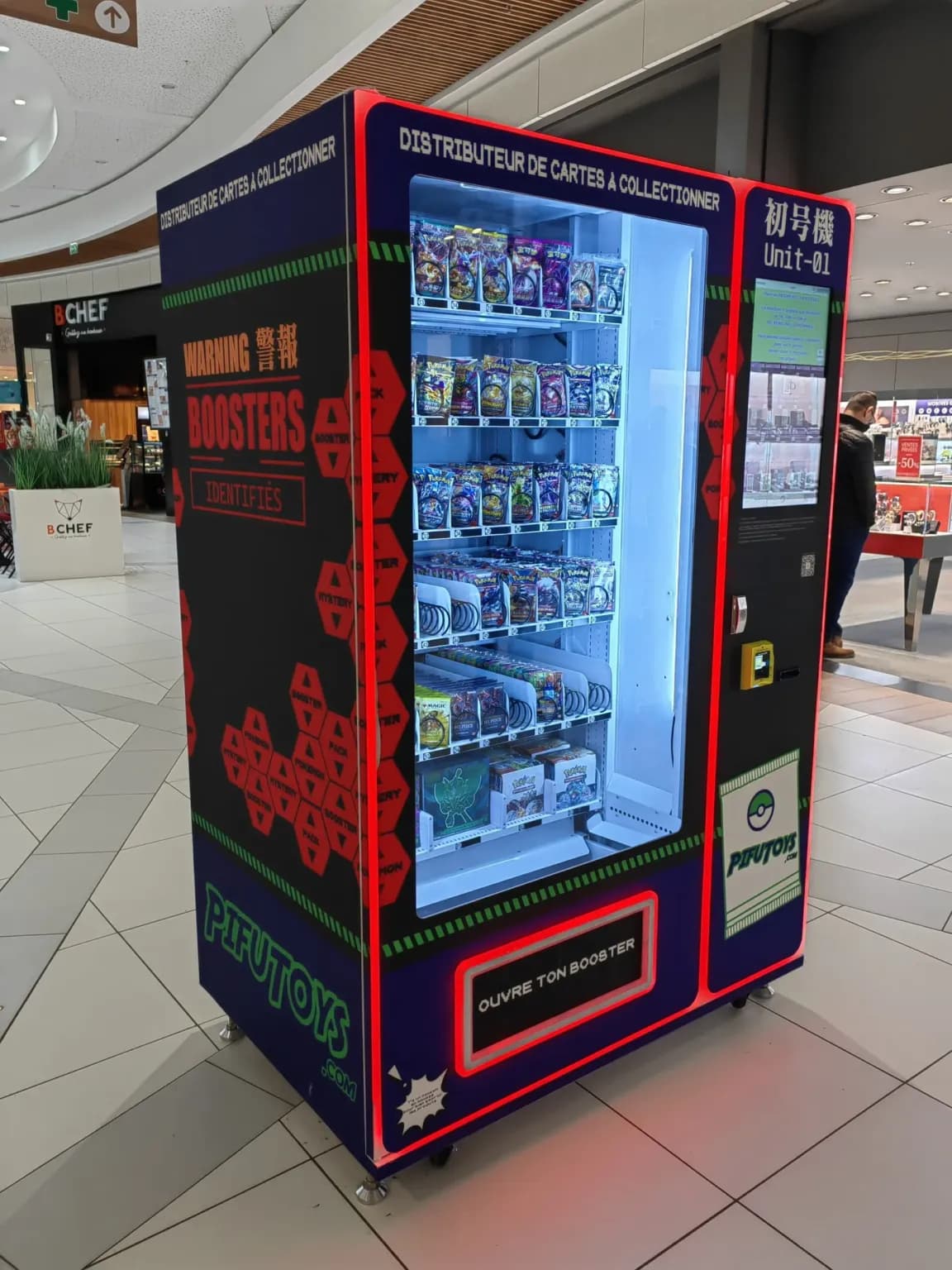 Distributeur Gang de Cartes installé dans un centre commercial